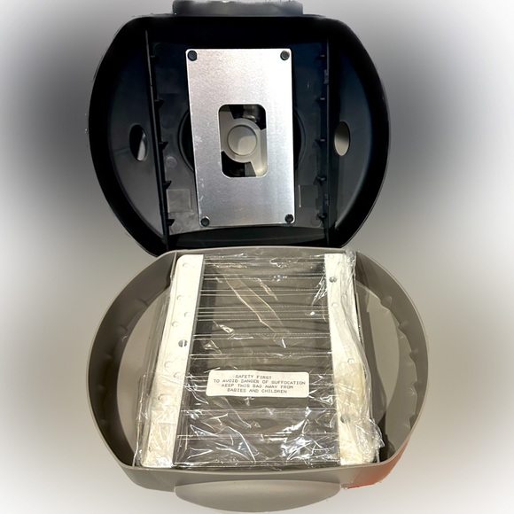 GRILL IT!  MICROWAVE SPEED GRILLER HEALTHY HAMBURGER PRESS TURNER TONGS SPICES - Picture 3 of 9